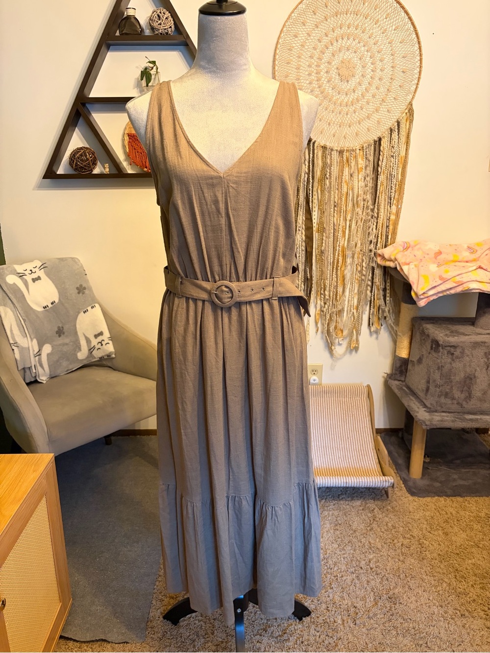Nine West Sleeveless V-Neck Belted Maxi Dress Olive Green